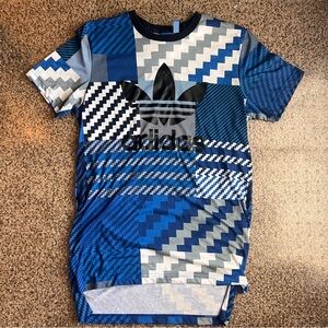 Adidas Men’s Medium Blue Graphic T-Shirt